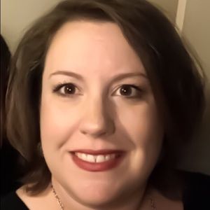 Meet your Posher, Becky